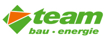 Logo Team Bau Energie in grün und orange auf weißem Hintergrund.